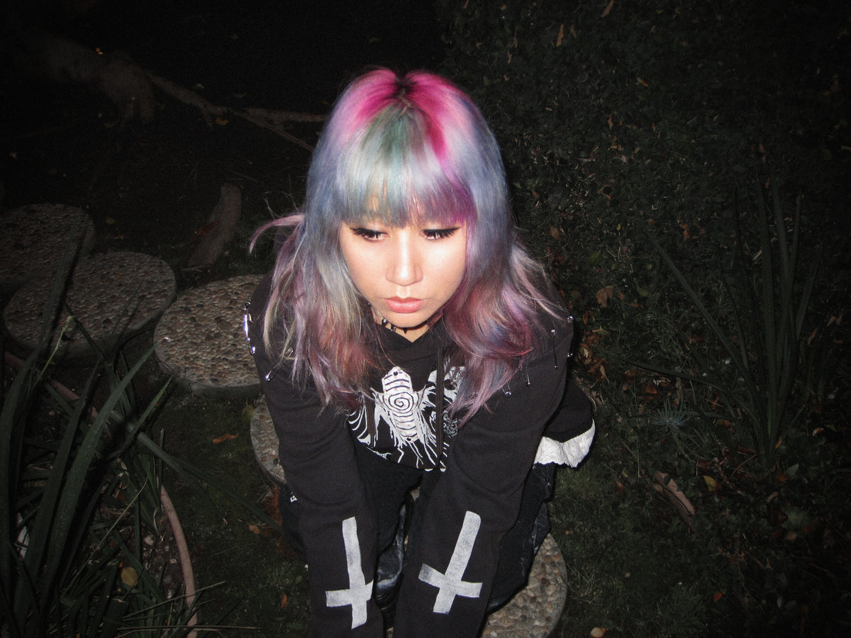 [Wither] Lace Bandage Pullover