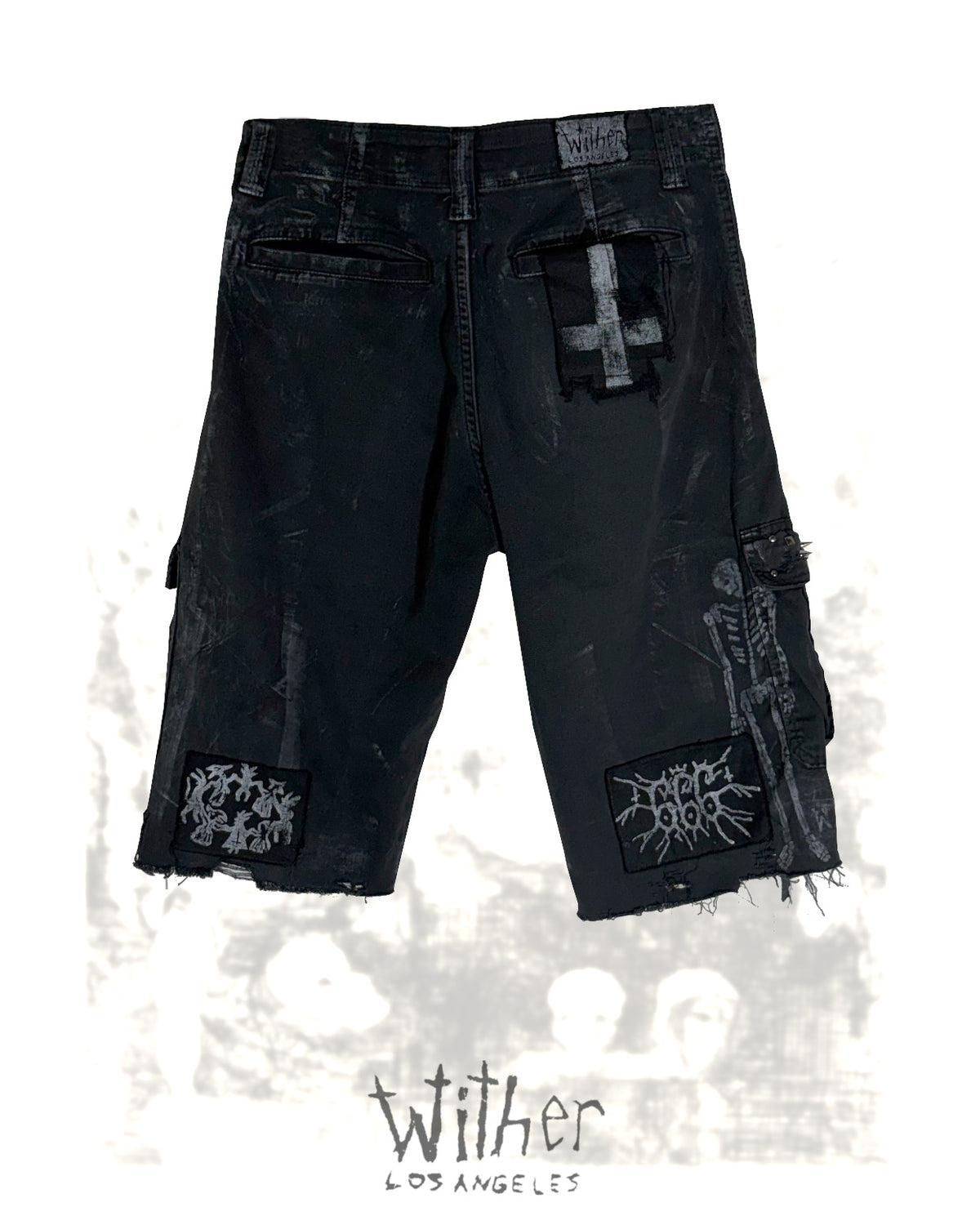 [Wither] Angel Crest Cargo Shorts (30")